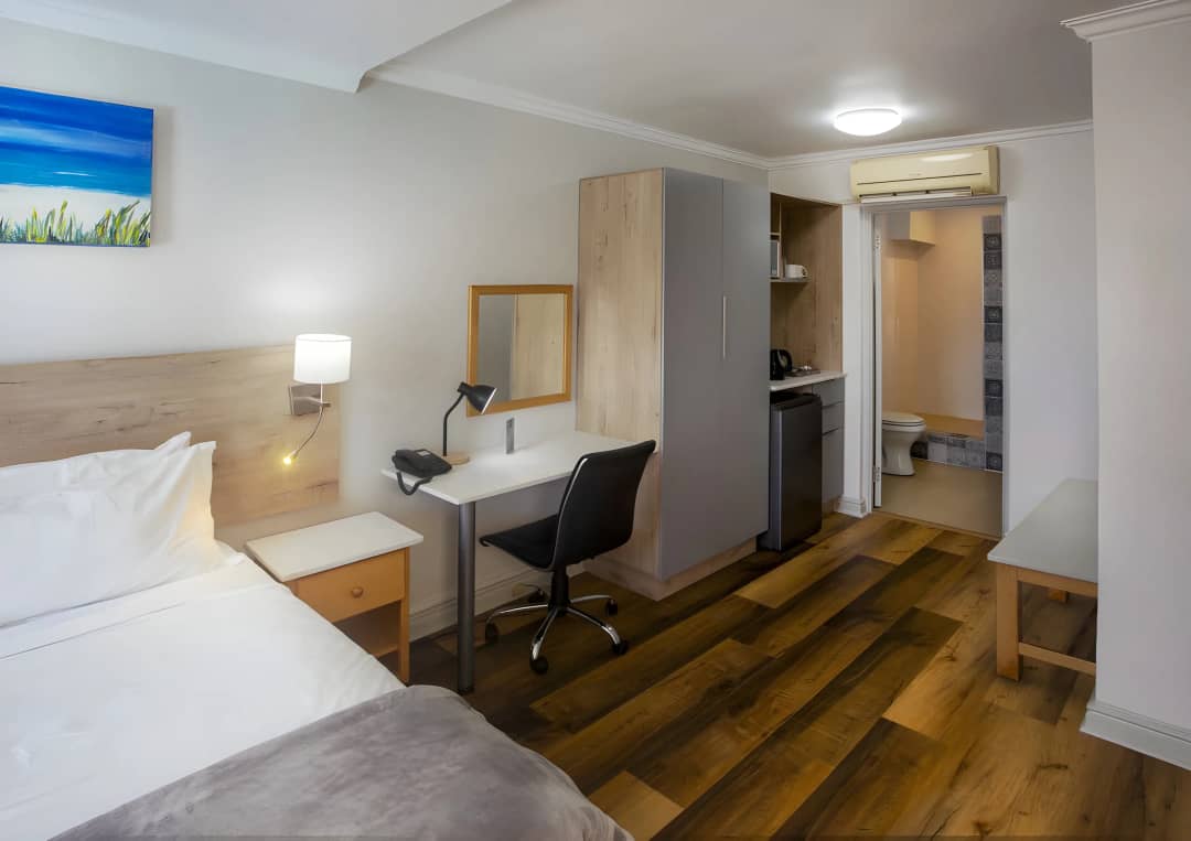 Luxury Twin / King Room — Bishops Lodge, Humewood, Port Elizabeth